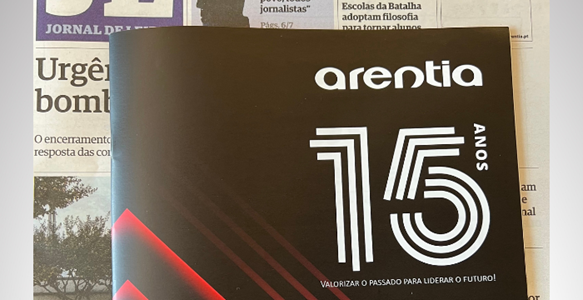Revista - Edição comemorativa dos 15 anos da Arentia